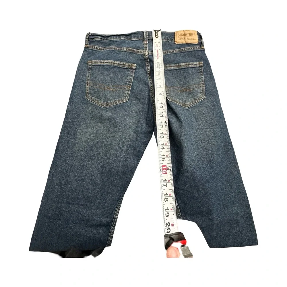 Signature Levi Strauss Jeans Mens 29x30 Blue Straight Leg S58988-0024 Denim